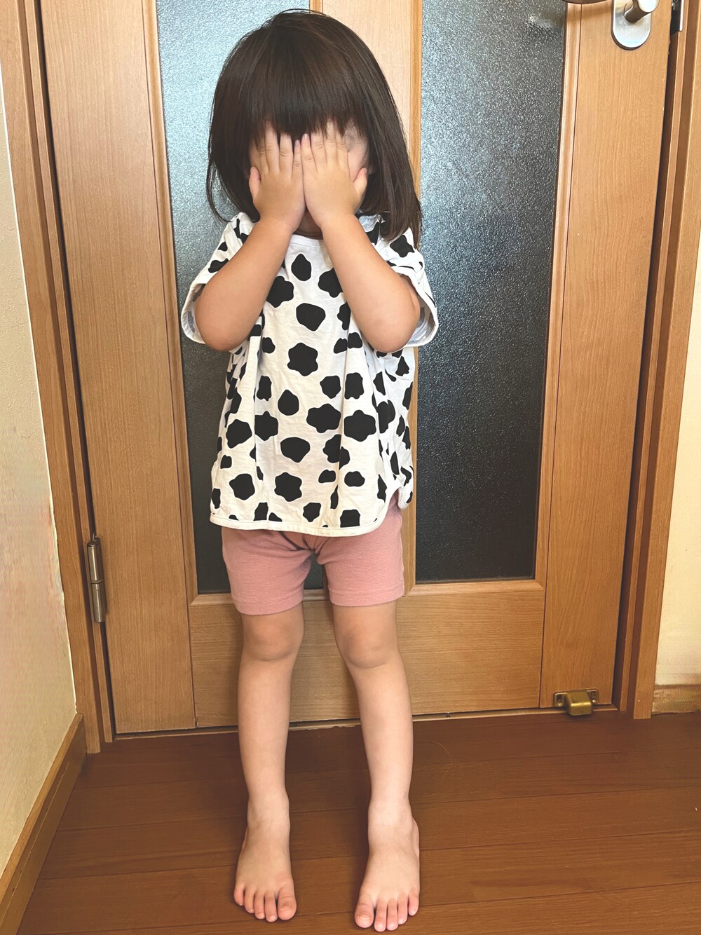 「キッズファッション、2歳、おんなのこ、保育園、夏コーデ、プチプラ、Tシャツ」｜「b・ROOMのアソートアニマルTシャツ（Tシャツ/カットソー、ホワイト系）」を使った、pomさん（キッズ・90cm）の夏コーディネートの1枚目の写真
