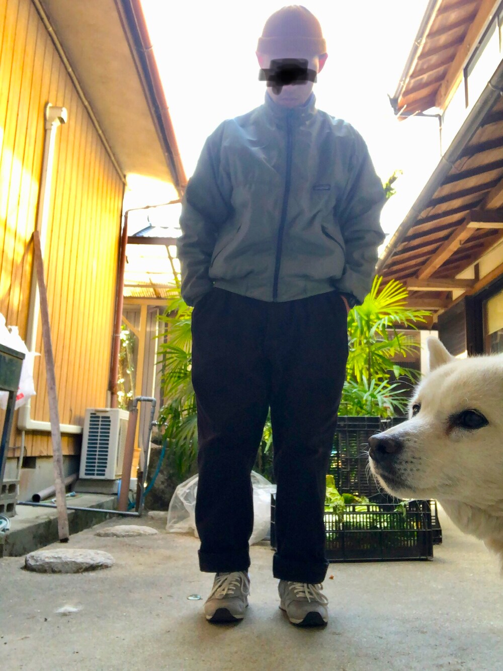 「WAIPER.incのフランス軍 1950～60年代 M-52 ヴィンテージ ツータック WESTPOINT チノトラウザー WAIPER.inc（チノパンツ、ブラック系）」を使った、ユウさん（メンズ・166cm）の冬コーディネートの1枚目の写真