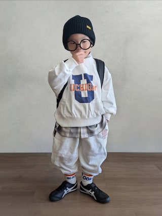 「 J.J camp(ジェイジェイキャンプ)のJ.J camp ニット帽 ワンポイント tsukinobo(ニットキャップ/ビーニー)」を使った、EITOさん(キッズ・100cm)の秋コーディネート