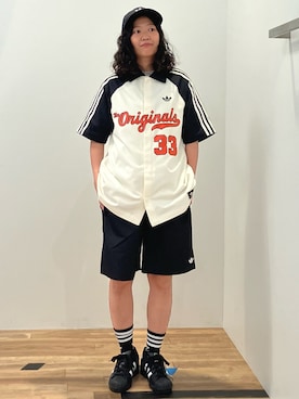 「アディダスオリジナルス」｜「アイテム（レッグウェア）」を使った、NAさん（レディース・157cm）の夏コーディネート