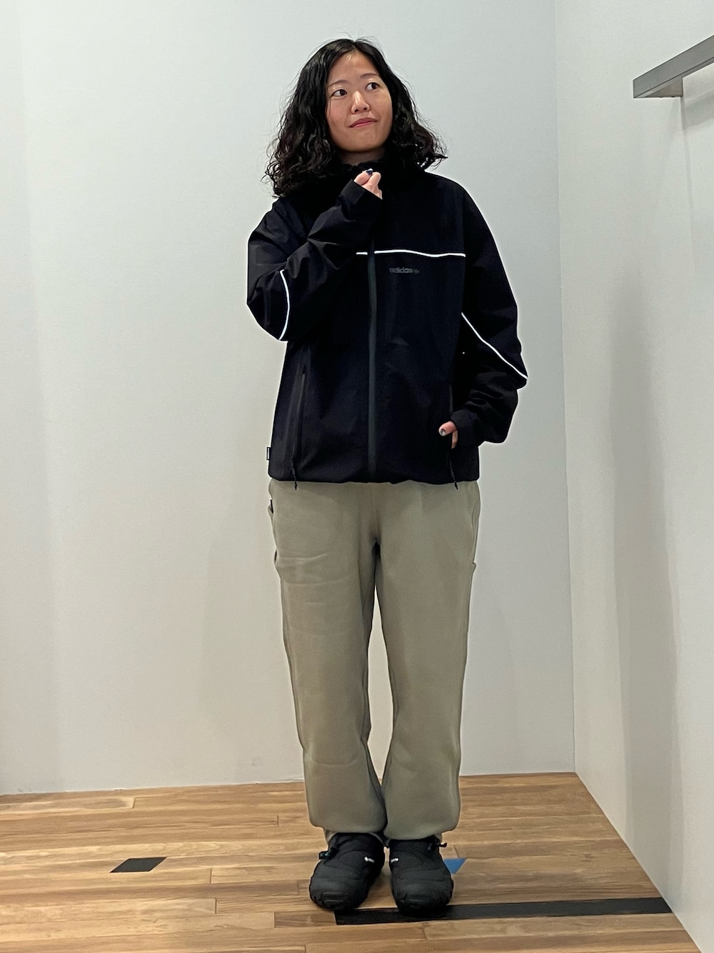 adidas（アディダス）の「プレミア レインシェル / アディダス
