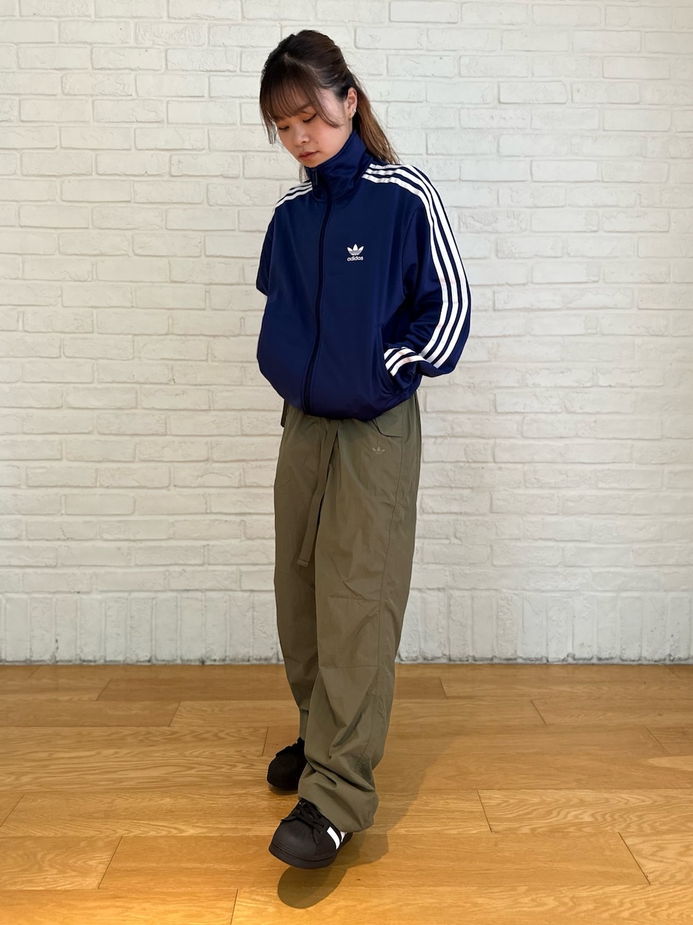 IM(アディダス オリジナルスショップ ラゾーナ川崎プラザ)｜adidasの