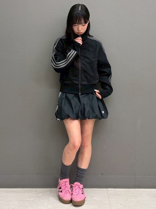 adidas ミニバルーンフレアスカート adidasのスカートを使ったコーディネート(ZOZOTOWN Yahoo!店