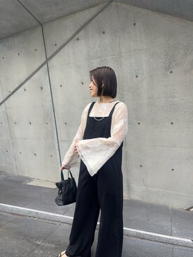 「大人可愛い、春」｜「アイテム（オールインワン・サロペット）」を使った、TSUCHIYA_159cmさん（レディース・159cm）の春コーディネート