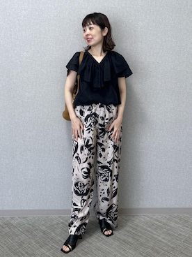 「ROPE'（ロペ）の【teau・牛革・マルチWAY】panier vine shoulder bag/持ち手長さ調整可能（ハンドバッグ、イエロー系）」を使った、risaさん（レディース・156cm）の夏コーディネート