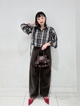 「SENSE OF PLACE by URBAN RESEARCH（センスオブプレイスバイアーバンリサーチ）のアイテム（パンプス）」を使った、あべのりさん（レディース・164cm）の秋コーディネート