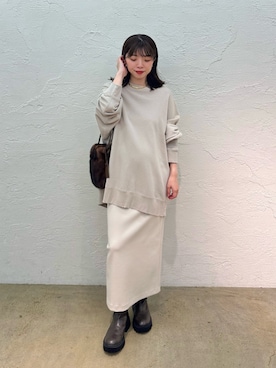「アイテム（スウェット）」を使った、髙橋さん（レディース・158cm）の夏コーディネート