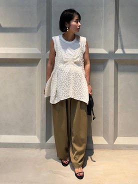 「アイテム（アクセサリー）」を使った、伊藤美咲さん（レディース・146cm）の夏コーディネート