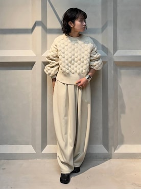 「アイテム（その他トップス）」を使った、伊藤美咲さん（レディース・146cm）の秋コーディネート