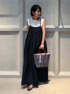 「アイテム（アクセサリー）」を使った、伊藤美咲さん（レディース・146cm）の夏コーディネート