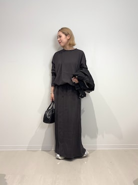 「アイテム（デニムジャケット）」を使った、和さん（レディース・161cm）の秋コーディネート
