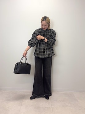 「RODE SKO（ロデスコ）のアイテム（ローファー）」を使った、和さん（レディース・161cm）の秋コーディネート