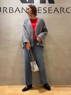 「ストレートデニム」｜「アイテム（ノーカラージャケット）」を使った、和さん（レディース・161cm）の秋コーディネート