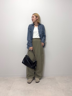 「URBAN RESEARCH DOORS（アーバンリサーチドアーズ）のアイテム（タンクトップ）」を使った、和さん（レディース・161cm）の秋コーディネート