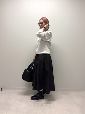 「URBAN RESEARCH（アーバンリサーチ）のアイテム（ショルダーバッグ）」を使った、和さん（レディース・161cm）の秋コーディネート