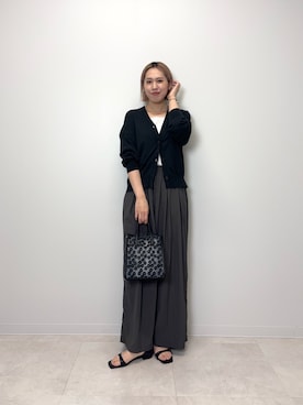 「URBAN RESEARCH DOORS（アーバンリサーチドアーズ）のヘマタイトネックレス（ネックレス、ゴールド系）」を使った、和さん（レディース・161cm）の春コーディネート