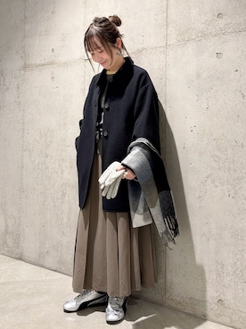 「アイテム（手袋）」を使った、香織さん（レディース・154cm）の冬コーディネート