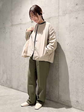 「アイテム（スリッポン）」を使った、香織さん（レディース・154cm）の秋コーディネート