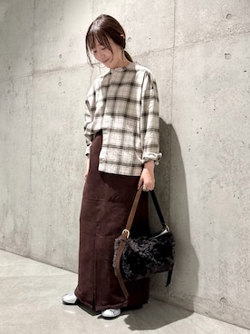 「URBAN RESEARCH Sonny Label（アーバンリサーチサニーレーベル）のアイテム（ショルダーバッグ）」を使った、香織さん（レディース・154cm）の秋コーディネート