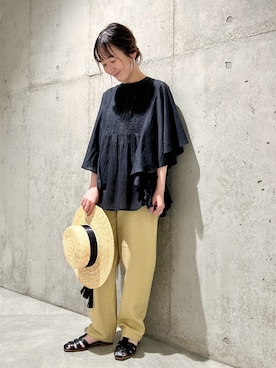 「BENELLI（ベネリ）のアイテム」を使った、香織さん（レディース・154cm）の春コーディネート