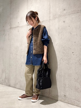 「URBAN RESEARCH Sonny Label（アーバンリサーチサニーレーベル）のアイテム（パンツ）」を使った、香織さん（レディース・154cm）の秋コーディネート