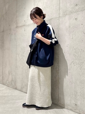 「スポーツミックス」｜「アイテム（その他アウター）」を使った、香織さん（レディース・154cm）の秋コーディネート