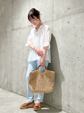 「Moname（モナーム）のアイテム（パンツ）」を使った、香織さん（レディース・154cm）の夏コーディネート