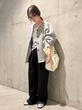 「アイテム（バンダナ/スカーフ）」を使った、香織さん（レディース・154cm）の秋コーディネート