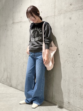 「アイテム（ネクタイ）」を使った、香織さん（レディース・154cm）の秋コーディネート