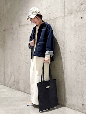 「URBAN RESEARCH Sonny Label（アーバンリサーチサニーレーベル）のアイテム（デニムジャケット）」を使った、香織さん（レディース・154cm）の冬コーディネート