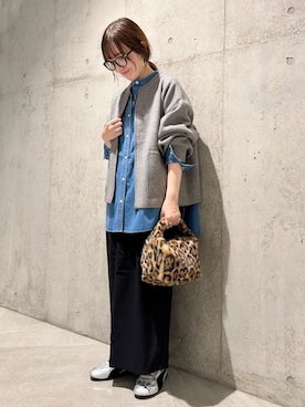 「FORK&SPOON（フォークアンドスプーン）のFORK&SPOON　ラナテックイージースカート（スカート）」を使った、香織さん（レディース・154cm）の秋コーディネート