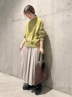 「アイテム（ハンドバッグ）」を使った、香織さん（レディース・154cm）の秋コーディネート