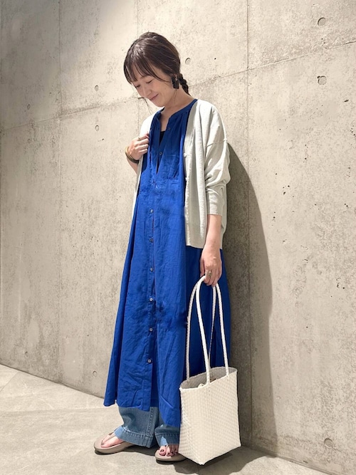 URBAN RESEARCH 赤 フレアーパンツ サイズ34 34サイズ/低身長向けも展開』タックデニム（デニムパンツ
