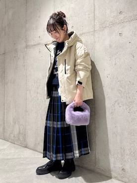 「アイテム（ダウンジャケット/コート）」を使った、香織さん（レディース・154cm）の秋コーディネート