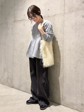 「アイテム（トートバッグ）」を使った、香織さん（レディース・154cm）の秋コーディネート