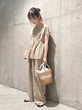 「アイテム（セットアップ）」を使った、香織さん（レディース・154cm）の夏コーディネート