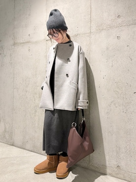 「アイテム（ピーコート）」を使った、香織さん（レディース・154cm）の冬コーディネート