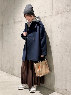 「アイテム（キーホルダー）」を使った、香織さん（レディース・154cm）の冬コーディネート