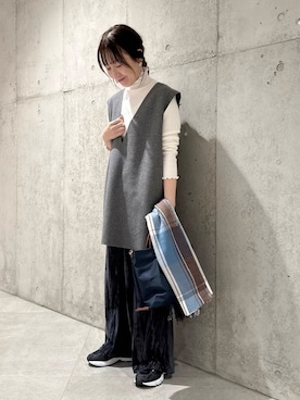 「URBAN RESEARCH Sonny Label（アーバンリサーチサニーレーベル）のアイテム（ベスト）」を使った、香織さん（レディース・154cm）の冬コーディネート