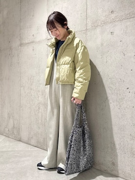 「ベロア」｜「アイテム（サロペット/オーバーオール）」を使った、香織さん（レディース・154cm）の冬コーディネート