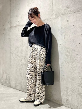 「ARTESANOS（アルテサノス）のARTESANOS　ビットローファー（ローファー）」を使った、香織さん（レディース・154cm）の夏コーディネート