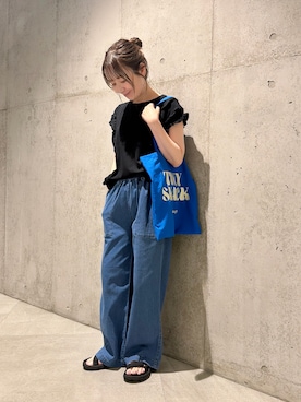 「URBAN RESEARCH Sonny Label（アーバンリサーチサニーレーベル）のアイテム（パンツ）」を使った、香織さん（レディース・154cm）の夏コーディネート