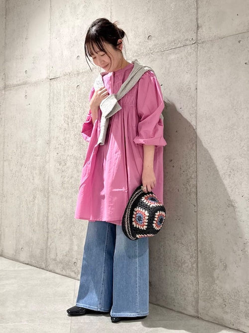 【専用】Uhr   チュニックワンピース　3-4Y 着画ありZARA【3-4y】ブラックチェックマーガレット刺繍