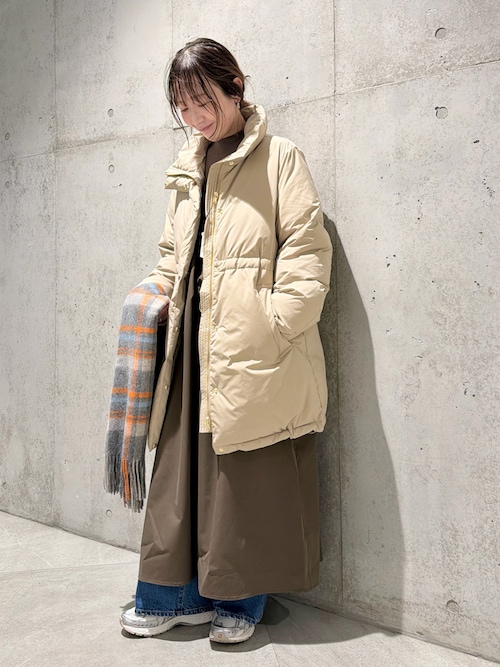 デニムストレートパンツ　ベージュ　34サイズ 34サイズ/低身長向けも展開』センタープレスストレートデニム（デニム