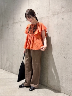 「URBAN RESEARCH DOORS（アーバンリサーチドアーズ）のリネンイージーパンツ（その他パンツ）」を使った、香織さん（レディース・154cm）の夏コーディネート
