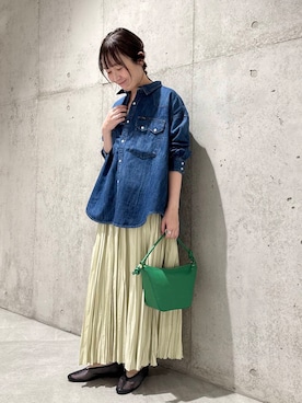 「Lee（リー）のアイテム（シャツ/ブラウス）」を使った、香織さん（レディース・154cm）の冬コーディネート