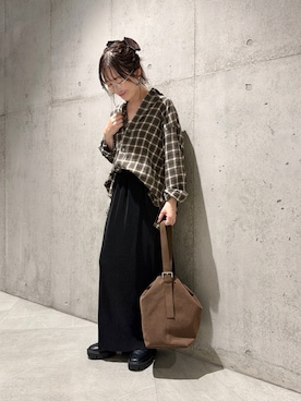 「URBAN RESEARCH Sonny Label（アーバンリサーチサニーレーベル）のアイテム（バッグ）」を使った、香織さん（レディース・154cm）の秋コーディネート