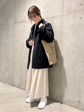 「アイテム（ステンカラーコート）」を使った、香織さん（レディース・154cm）の秋コーディネート