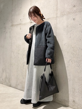 「アイテム（テーラードジャケット、ブラック系）」を使った、香織さん（レディース・154cm）の秋コーディネート