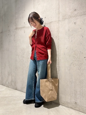 「URBAN RESEARCH Sonny Label（アーバンリサーチサニーレーベル）のアイテム（パンツ）」を使った、香織さん（レディース・154cm）の秋コーディネート